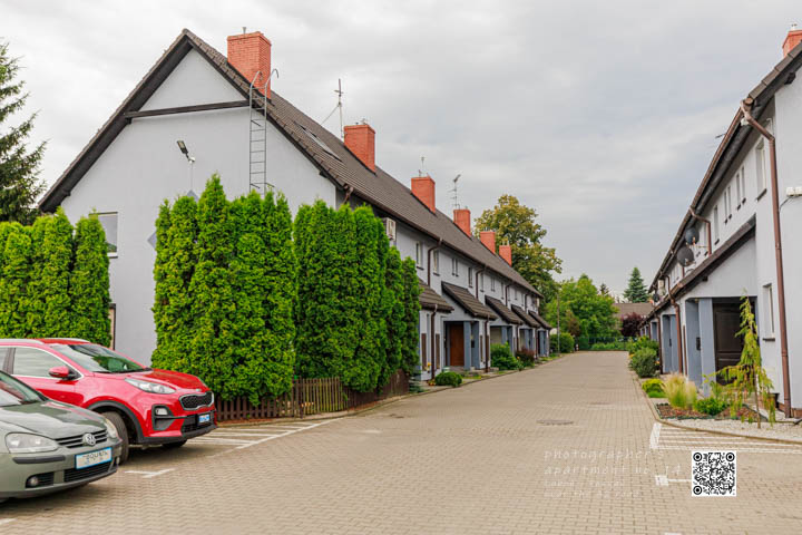 Strefa postojowa i przestrzeń wokół samochodu